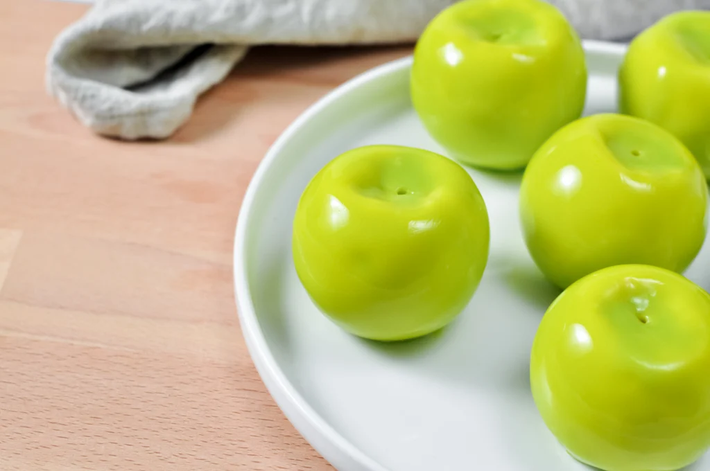 La pomme coriandre en trompe l'œil façon Cédric Grolet